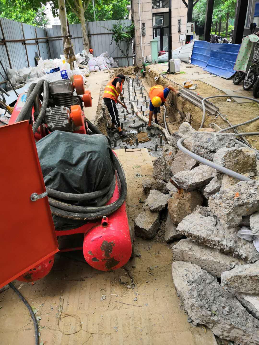 浩口原种场地基加固解决房子的地基下沉问题